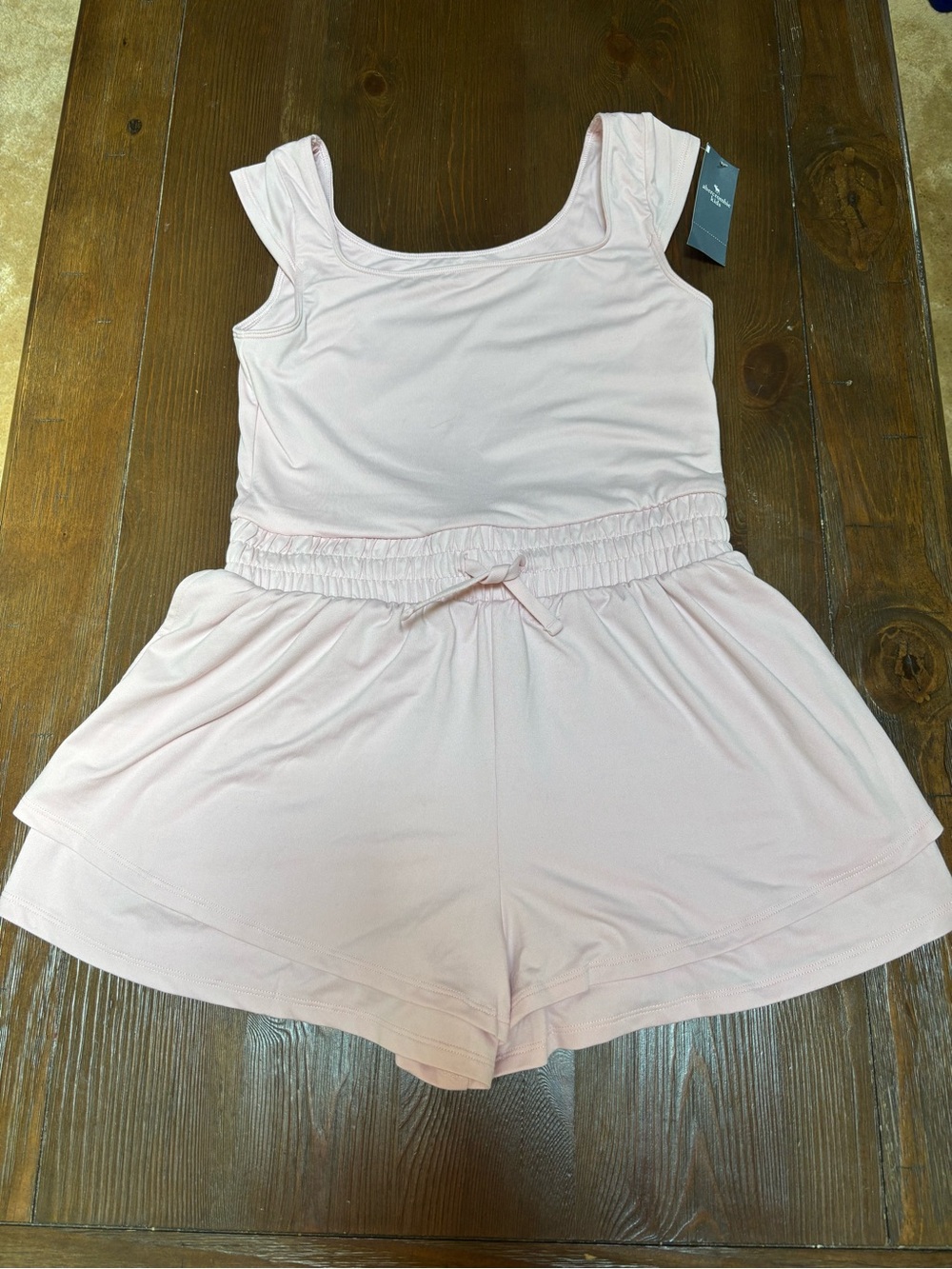 abercrombie kids Girls YPB Light Pink Flutter Sleeve Romper Brand New Size 11/12